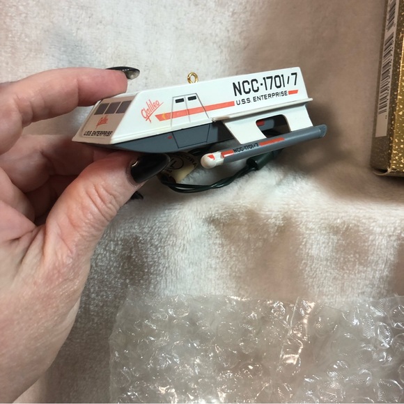 FINAL SALE- LEAVING CLOSET-NO FURTHER DISCOUNTS - Picture 4 of 7